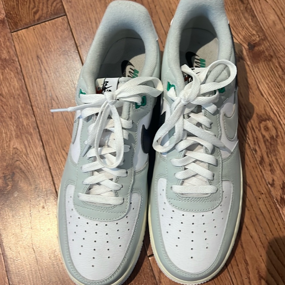 Nike AirForce 1 size 11